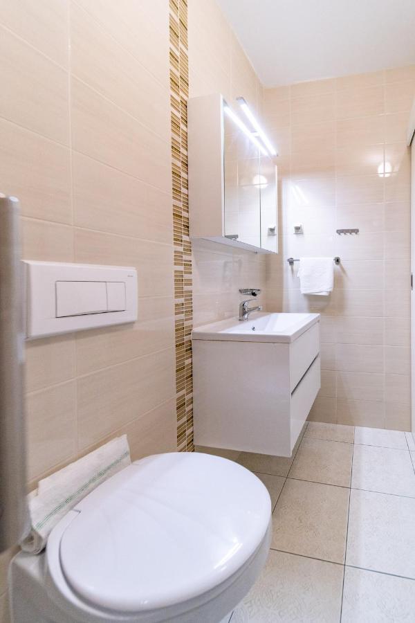 Apartments Stare Brajde Lopar Ngoại thất bức ảnh