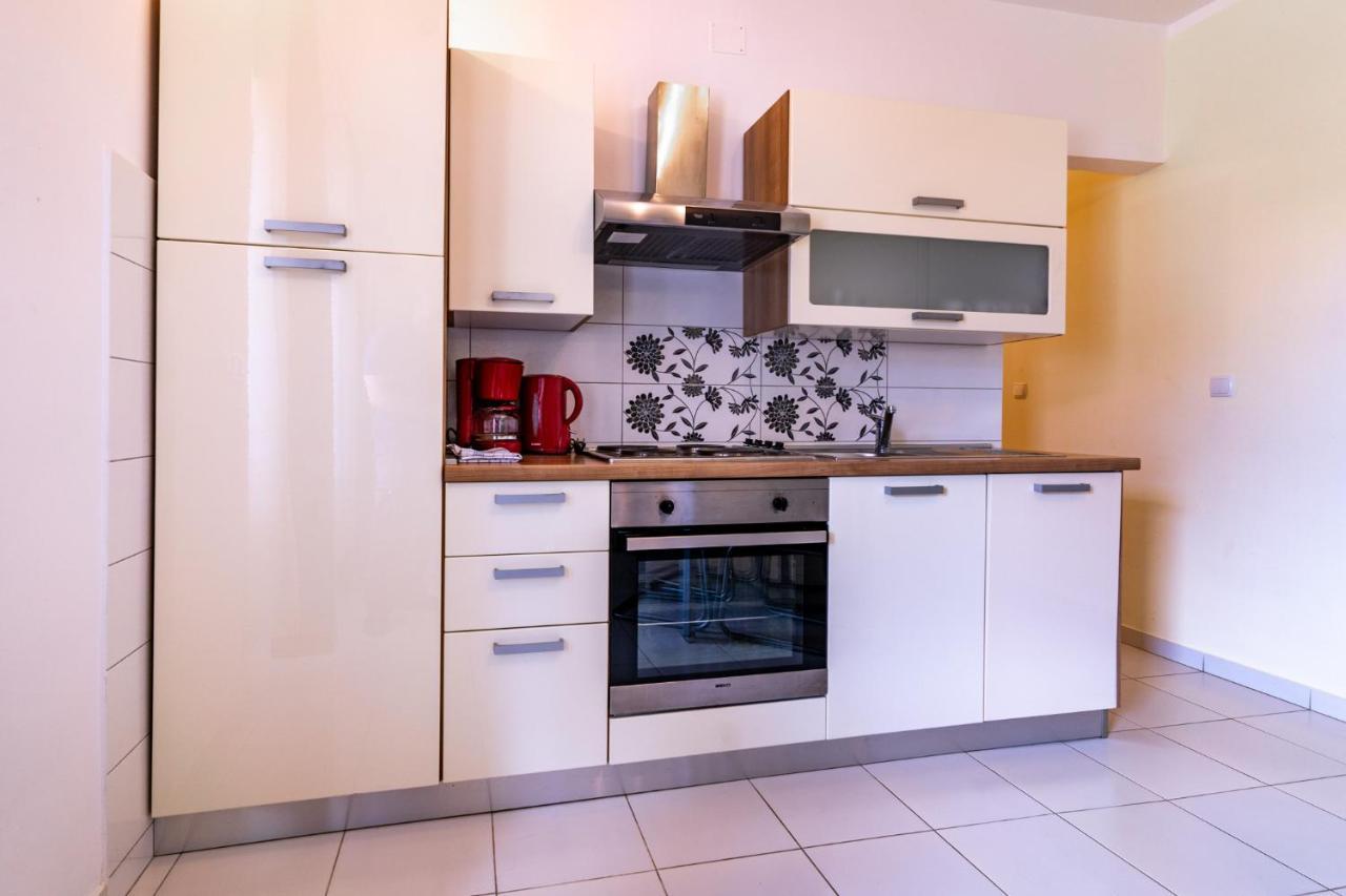 Apartments Stare Brajde Lopar Ngoại thất bức ảnh