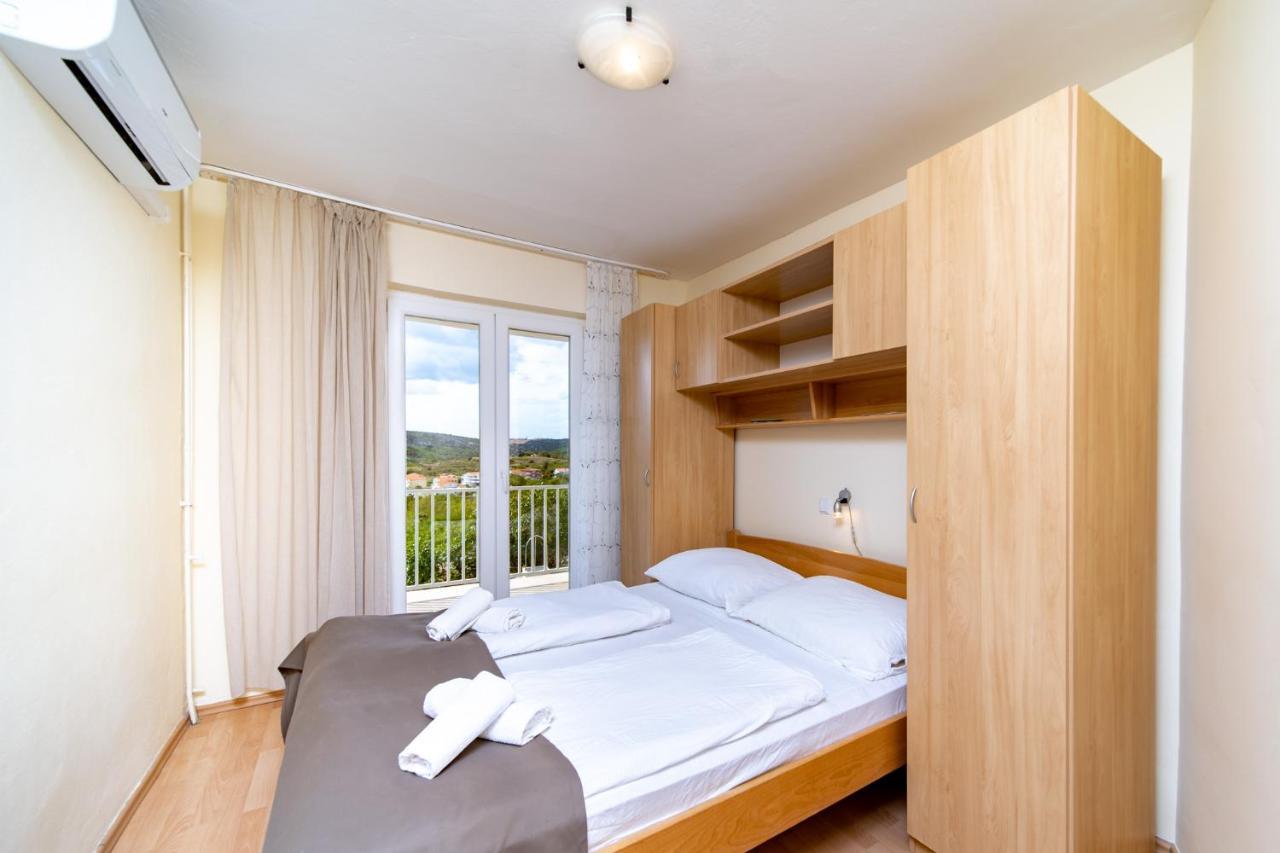 Apartments Stare Brajde Lopar Ngoại thất bức ảnh
